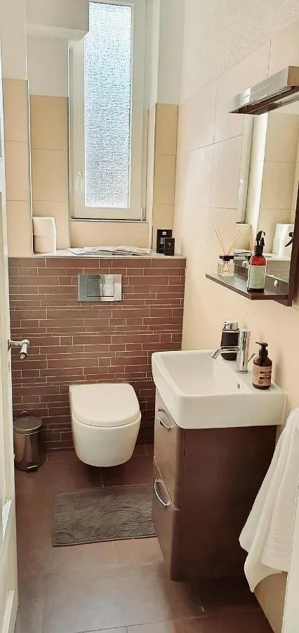 Gemuetliches Privatzimmer In Mannheims Stadtmitte Homestay
